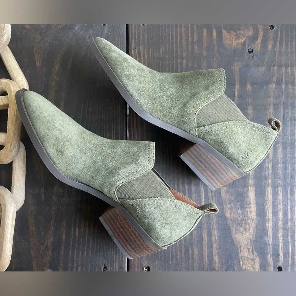 LUCKY BRAND BOOTS